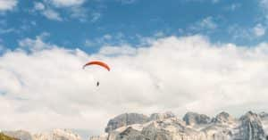 Volo in parapendio sulle Dolomiti