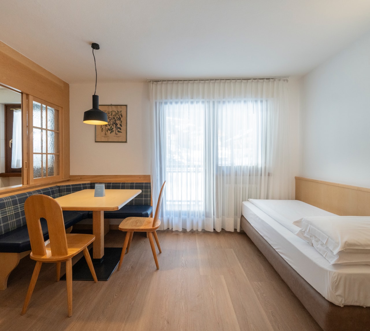 https://www.residencehotels.com/wp-content/uploads/2026/02/D_CONTRIN_CANAZEI_HOME_TIPOLOGIA_2.png